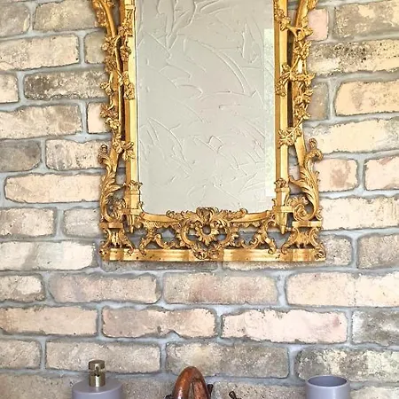 Lesence Major 住宿加早餐酒店 4*