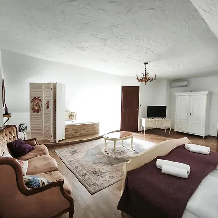Bed & Breakfast Lesence Major
